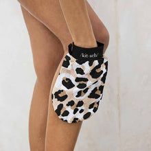 Eco-Friendly Exfoliating Glove - Leopard, by Kitsch, image #4