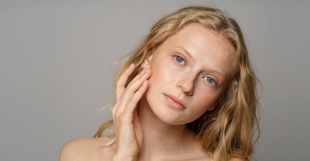 Bakuchiol vs. Retinol: The Plant-Based Alternative for Youthful Skin