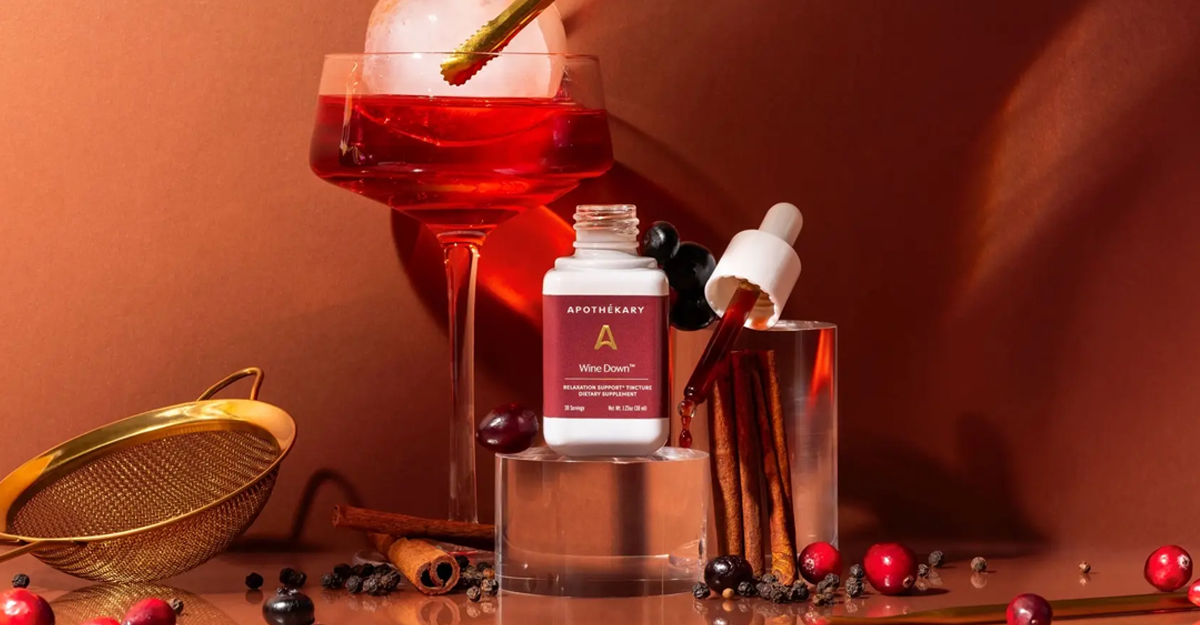 A moody aesthetic picture of an apothekary tincture 